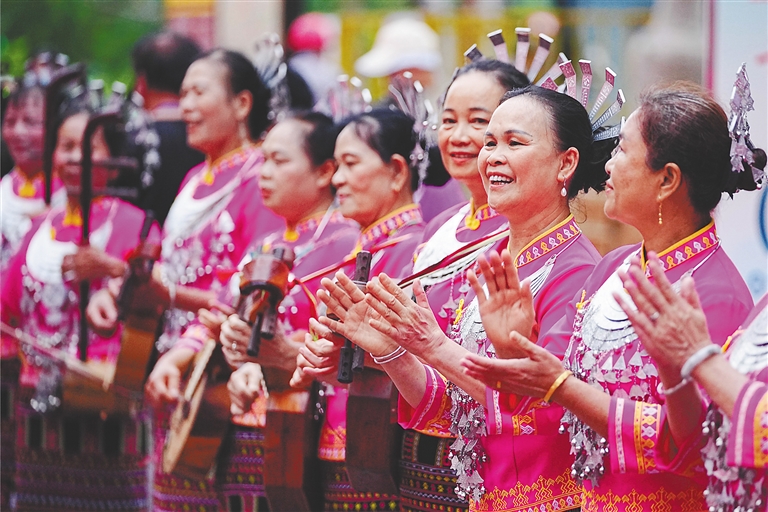 海南“三月三”：一场春天里的民族文化盛宴