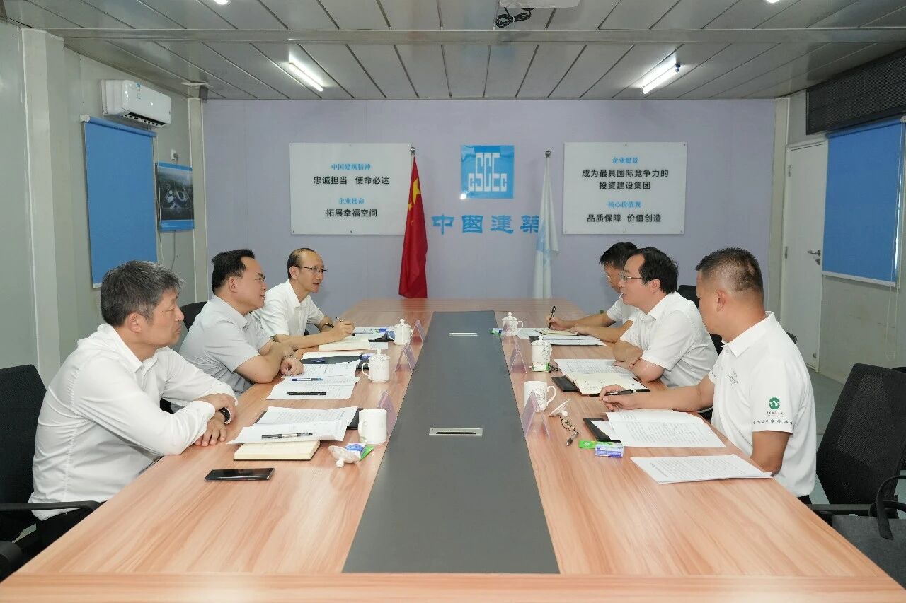 李锋到保亭调研省荣军优抚医院项目建设工作